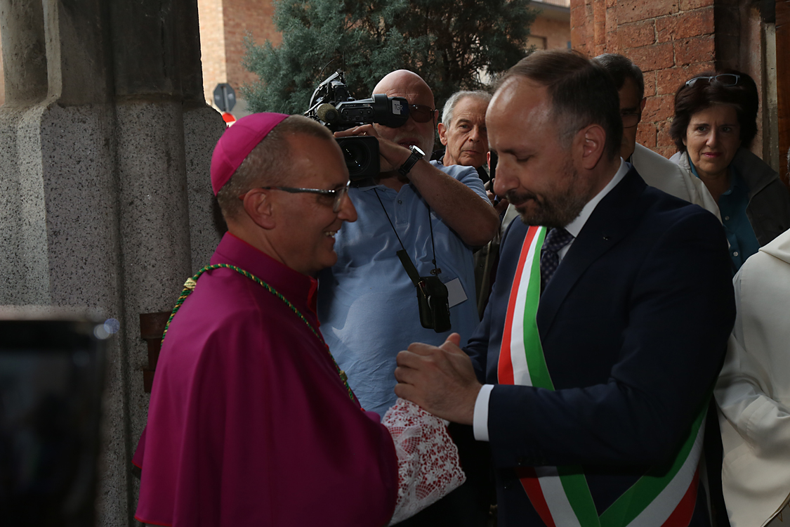 Monsignor Marco Prastaro Vescovo di Asti_055.jpg